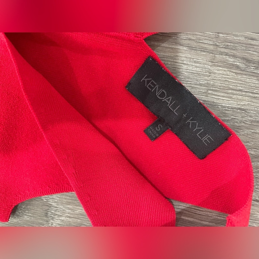 Kendall & Kylie Vibrant Red Dress Size Small - Picture 5 of 5